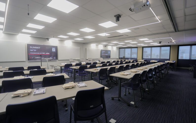 SUMMIT Academia M3BS & Iter